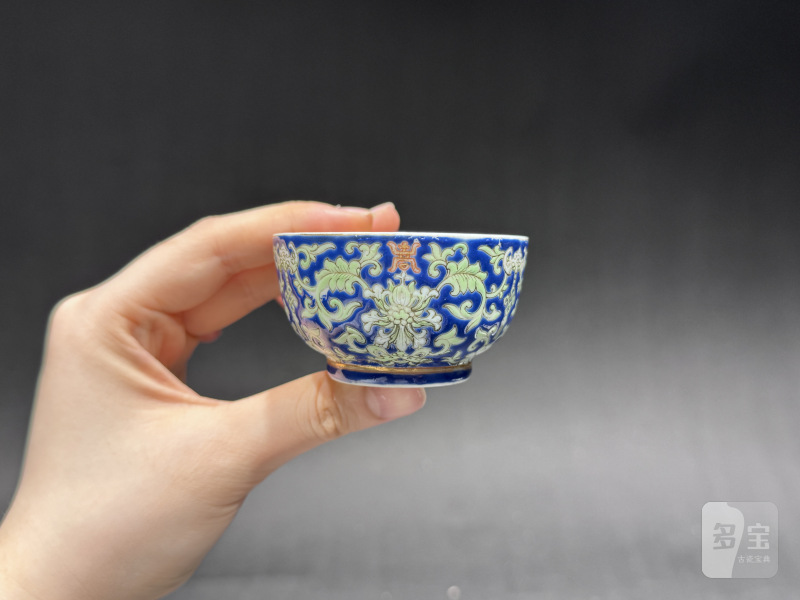 清道光 料彩宝相花福寿纹茶杯一对 - 图3